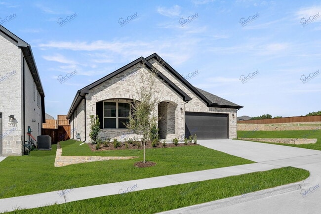 Building Photo - 225 Whitetail Dr
