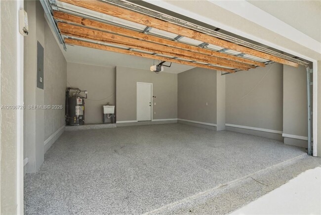 Building Photo - 5285 NW 112th Terrace