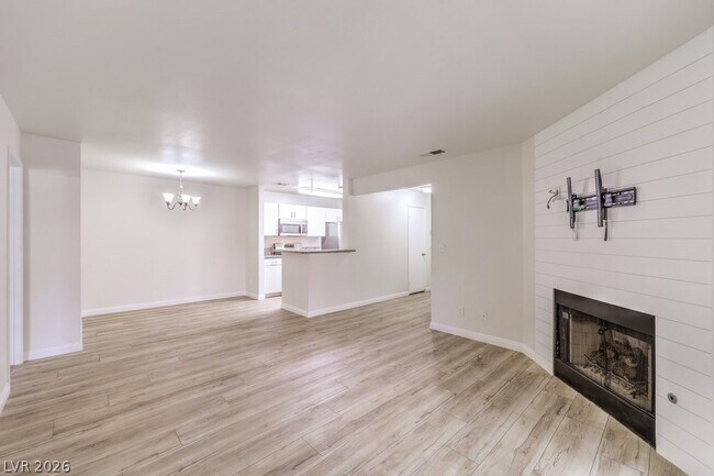 Building Photo - 2200 S Fort Apache Rd