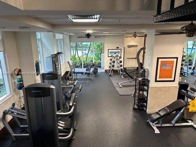 Building Photo - 19501 W Country Club Dr