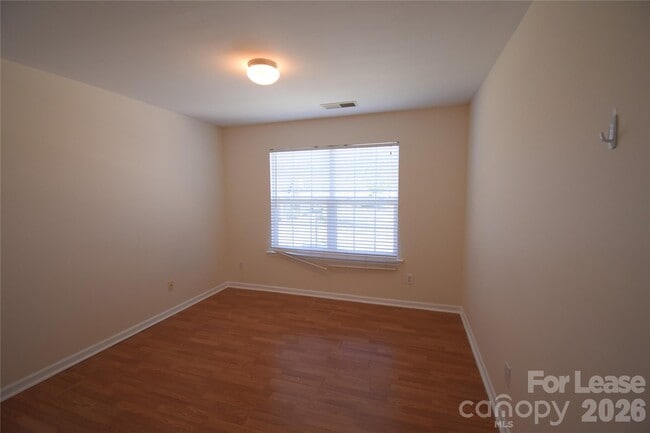 Building Photo - 3017 Azalea Hills Dr