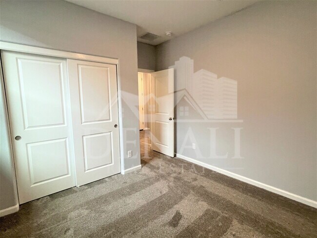 Building Photo - 13227 W Buckskin Trl