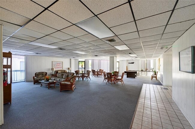 Building Photo - 6218 Palma Del Mar Blvd S