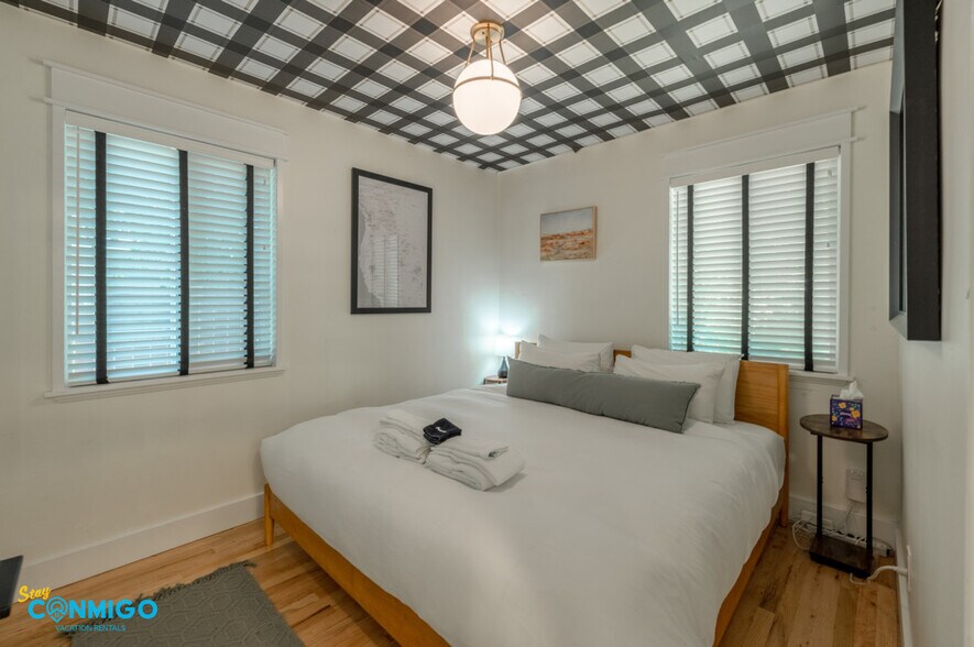 Building Photo - 3045 S 1640 E