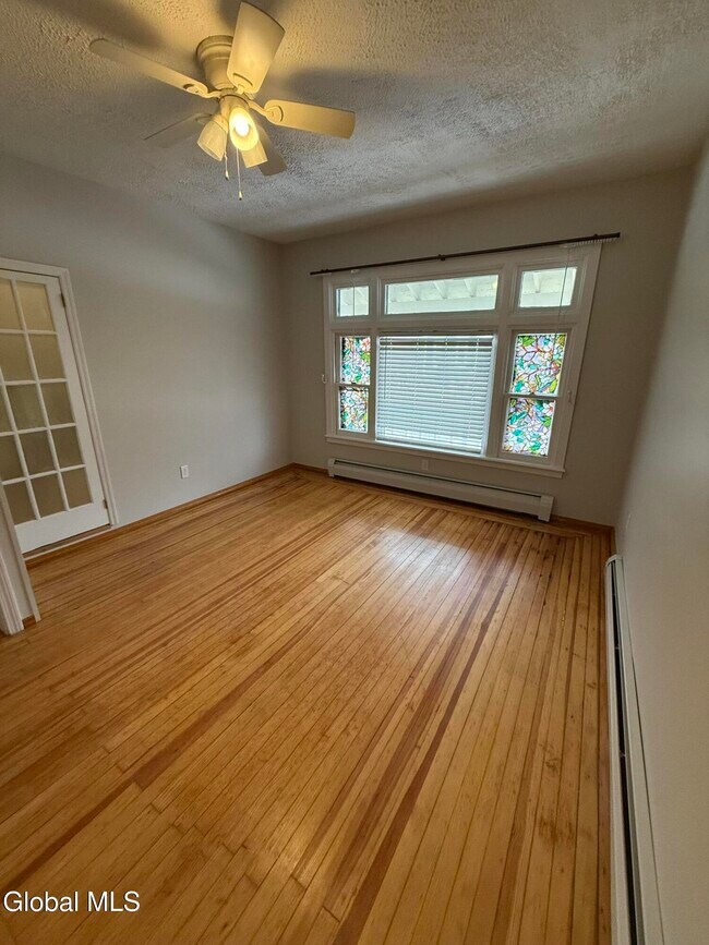 Building Photo - 38 State St