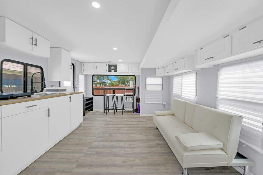 Building Photo - 22723 SW 114th Pl