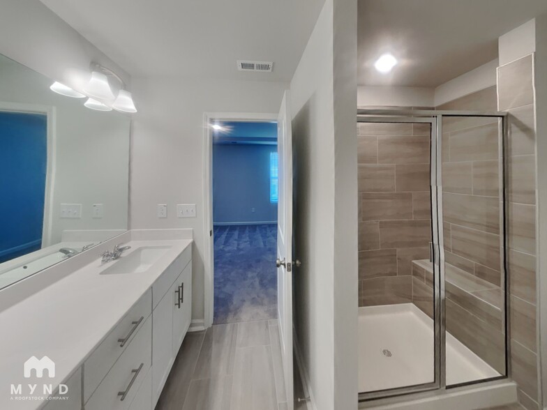 Building Photo - 3046 Castle Loch Ln