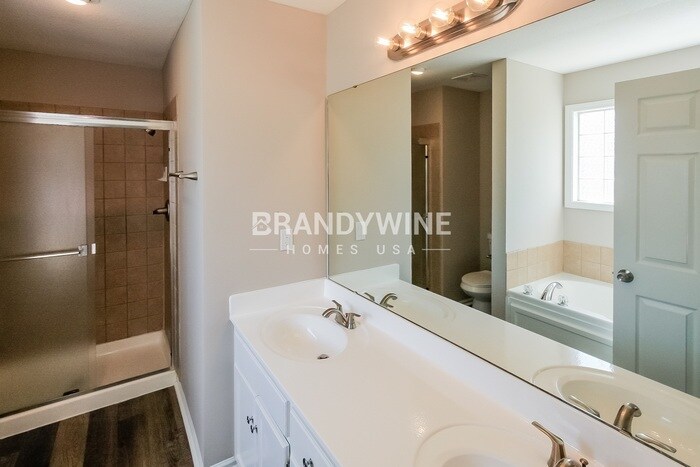 Building Photo - 8737 N Arcola Ct