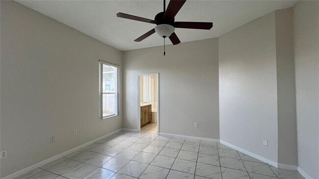 Building Photo - 112 Cello St
