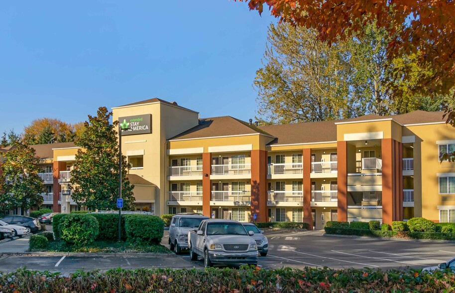 Exterior - Furnished Studio - Tukwila