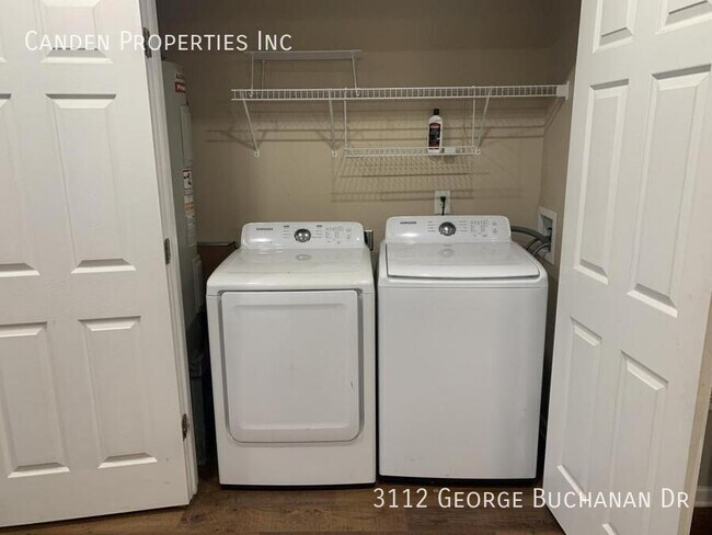 Building Photo - 3112 George Buchanan