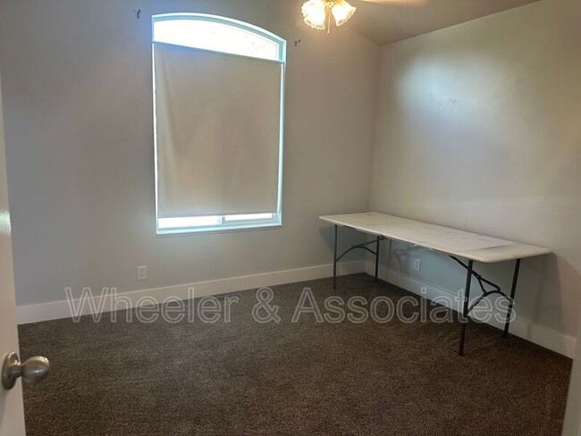 Building Photo - 3041 W 3450 N