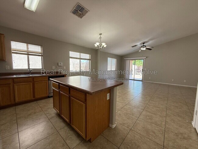 Building Photo - 11728 W Avenida Del Sol
