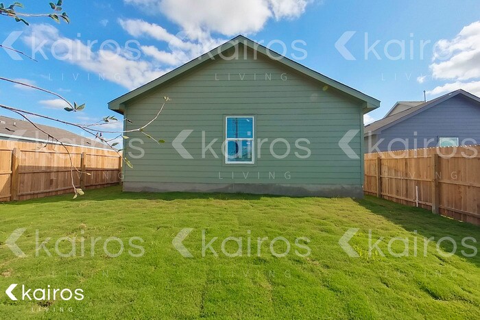 Building Photo - 14303 Estuary Pl