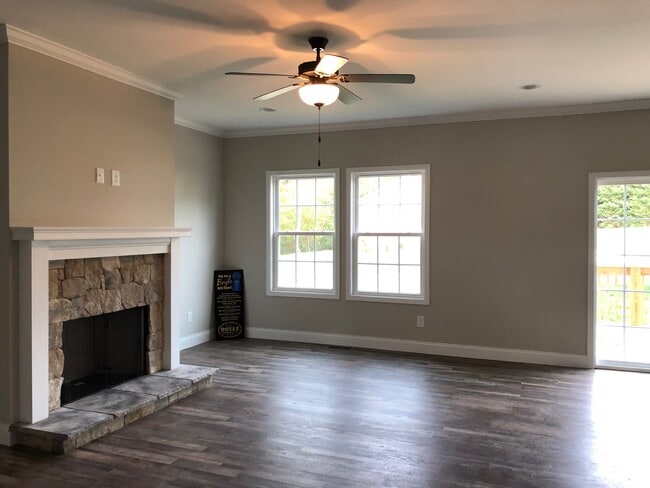 Building Photo - 177 Ridge Pointe Dr