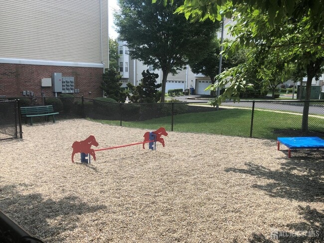 Building Photo - 143 Gawron Ct