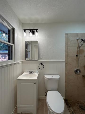 Building Photo - 6200 Windermere Pl