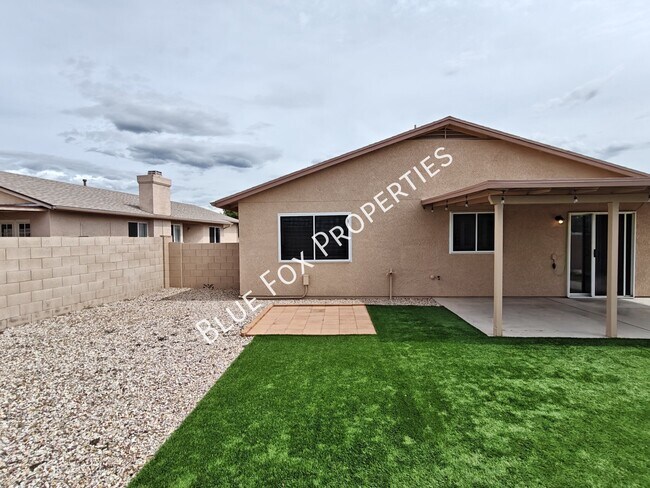 Building Photo - 8854 E Citrus Tree Dr