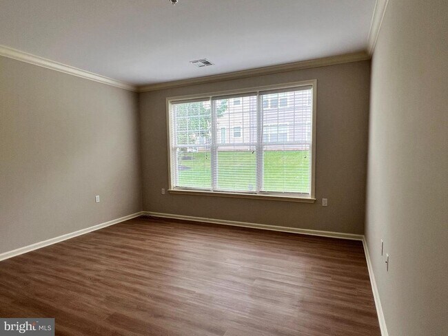 Building Photo - 212 Masterson Ct