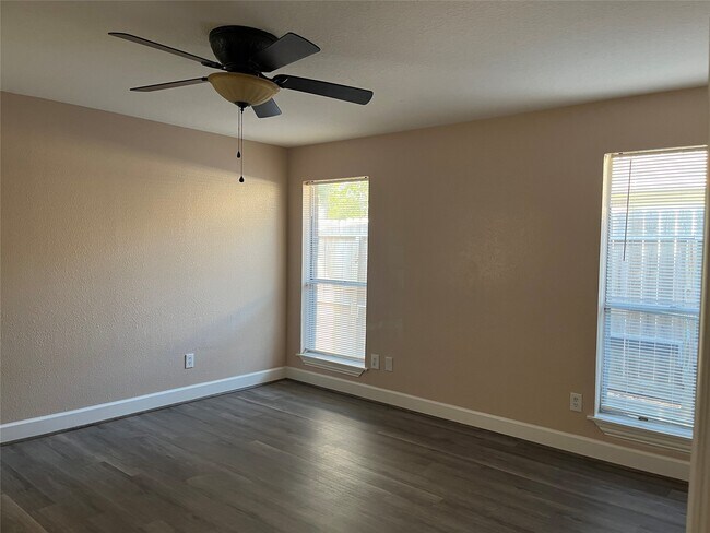 Building Photo - 22814 Williamschase Dr