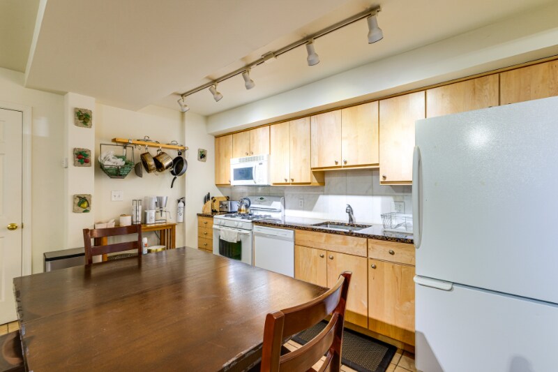 Building Photo - 4316 4th St NW