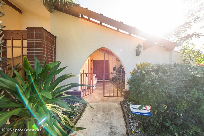 Building Photo - 1326 Cherry Hills Rd NE