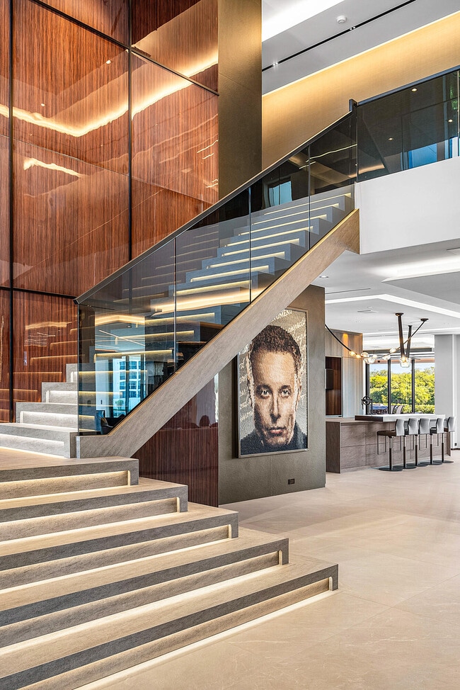 Building Photo - 2934 NE 8th Ave