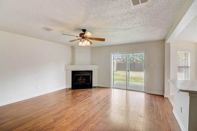 Building Photo - 6410 Birkdale Ln