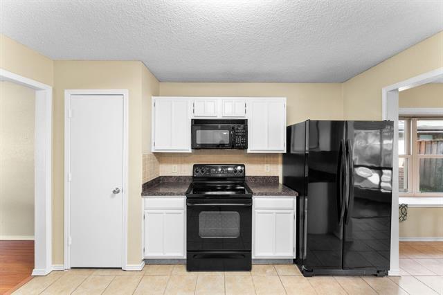 Building Photo - 626 Brittany Dr