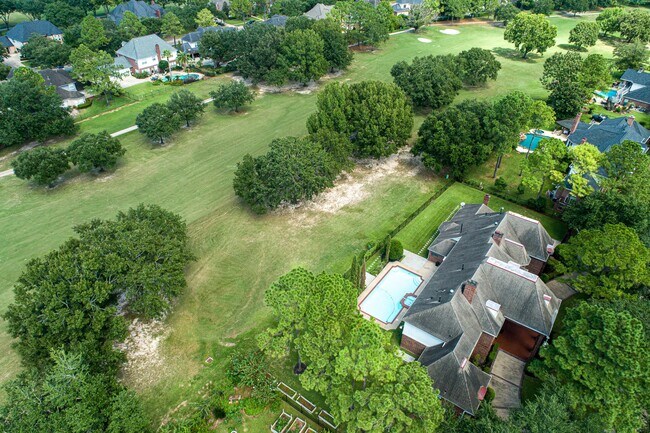 Building Photo - 21410 Ganton Dr