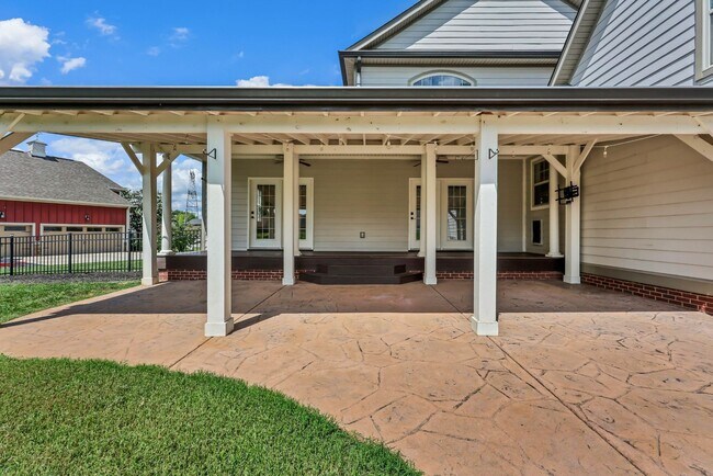 Building Photo - 1154 Buggy Cove