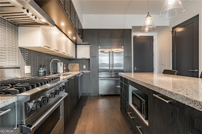 Building Photo - 1820 Peachtree St NW