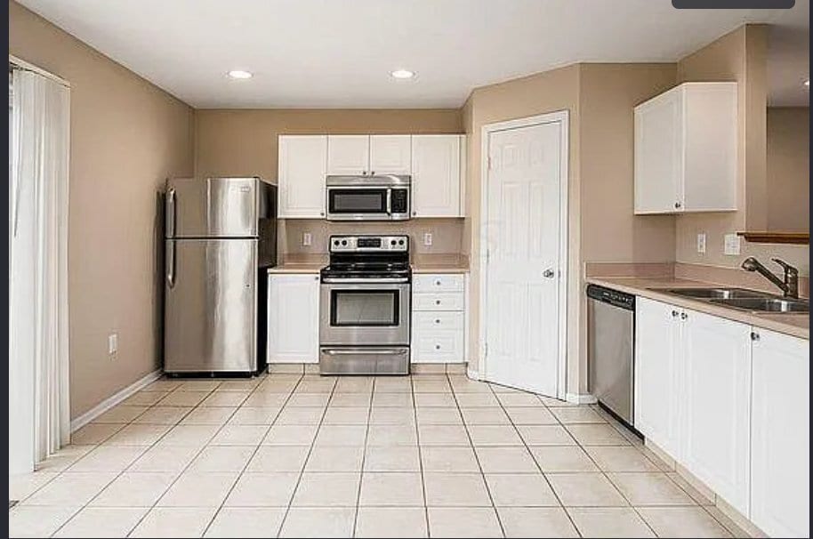 Building Photo - 6471 Crab Apple Dr