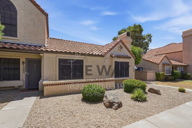 Building Photo - 5704 E Aire Libre Ave