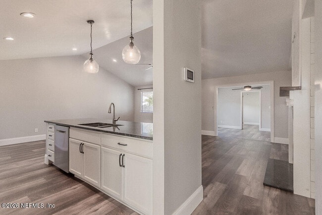 Building Photo - 2465 Wattle Tree Rd W