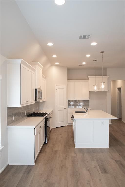 Building Photo - 916 Azul Lagoon Dr