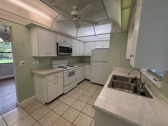 Building Photo - 3267 Westford Ln