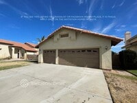 Building Photo - 3205 Lantana Ct