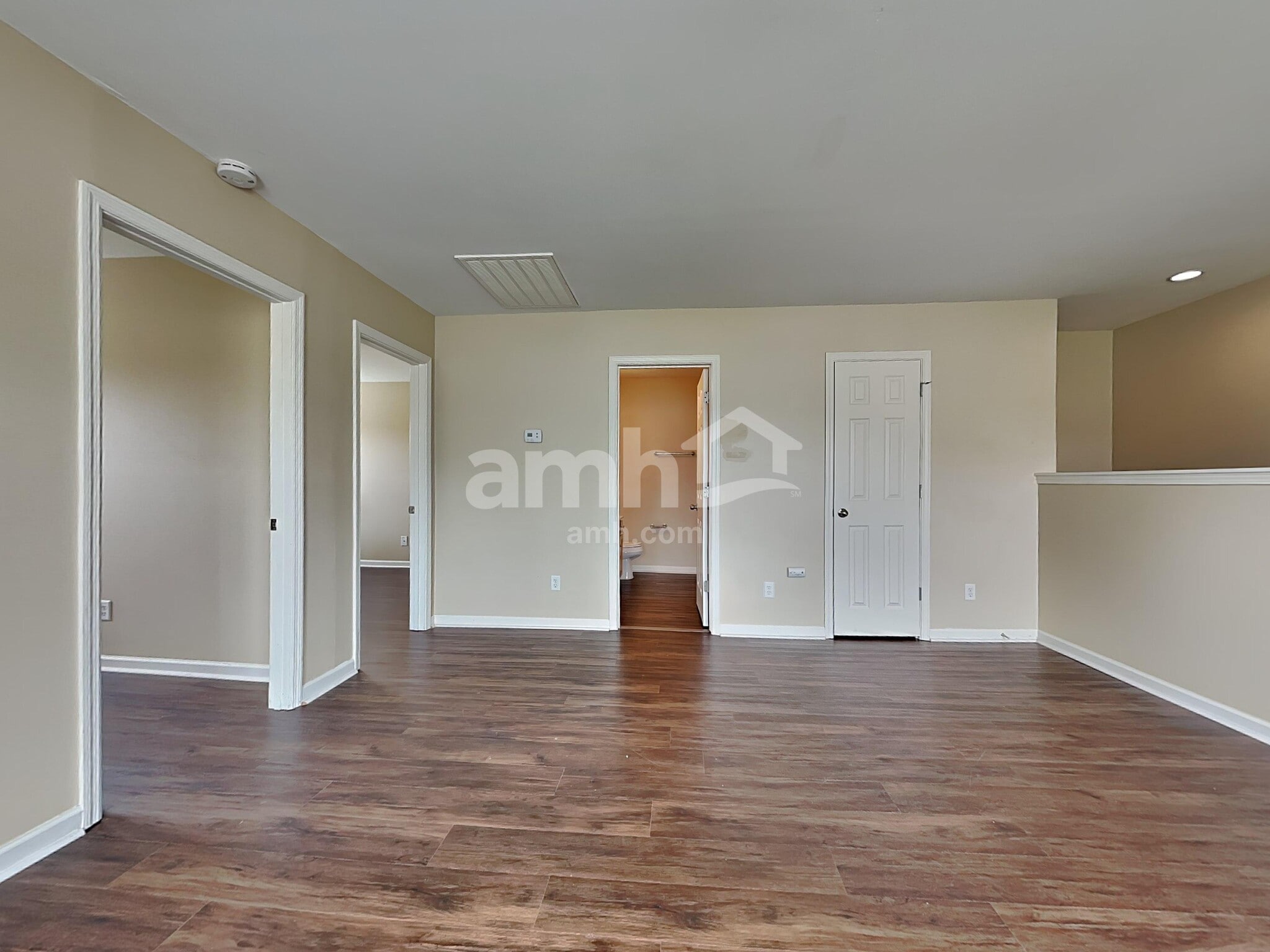 Building Photo - 504 Greywood Ln