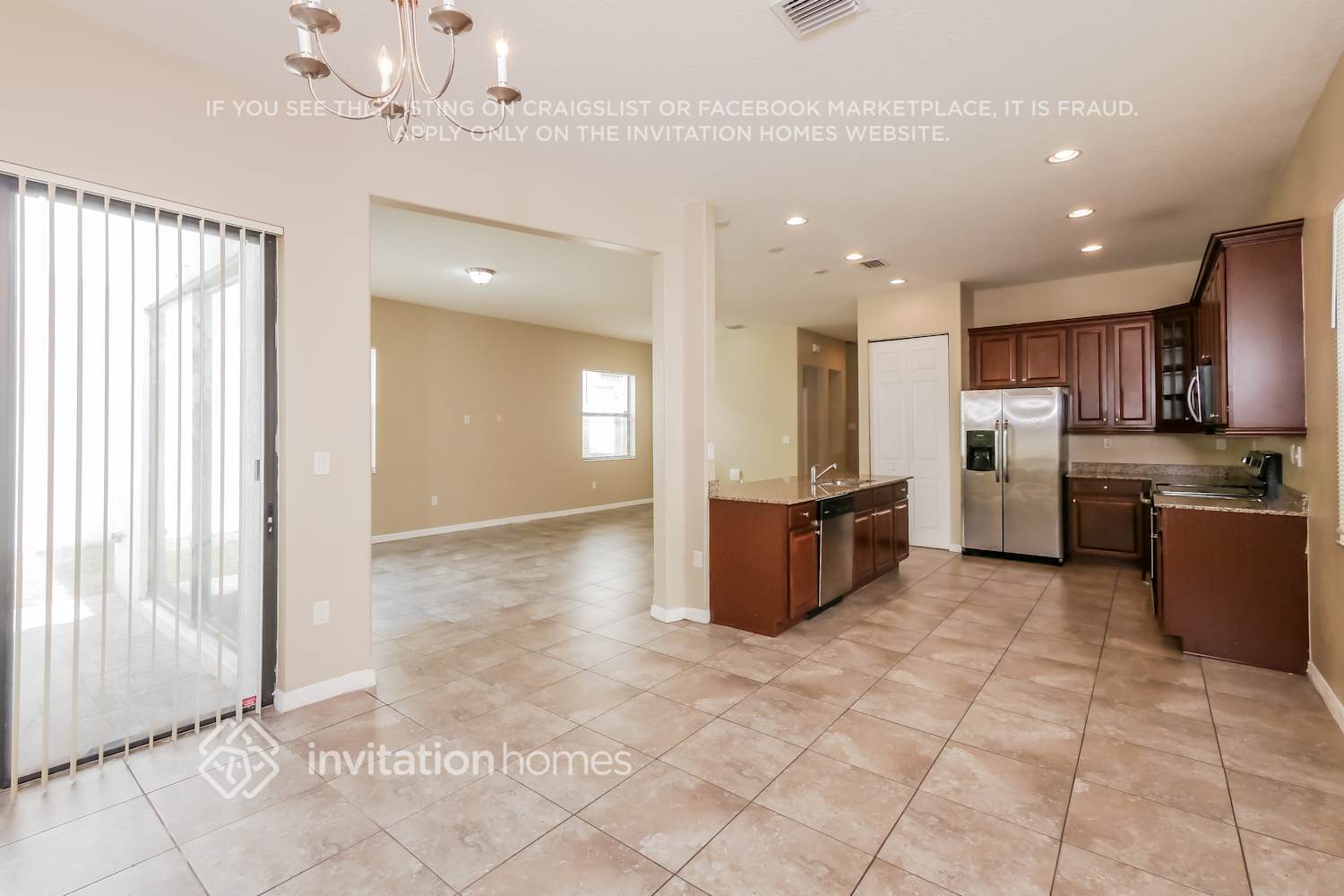 Building Photo - 3562 93rd Ave