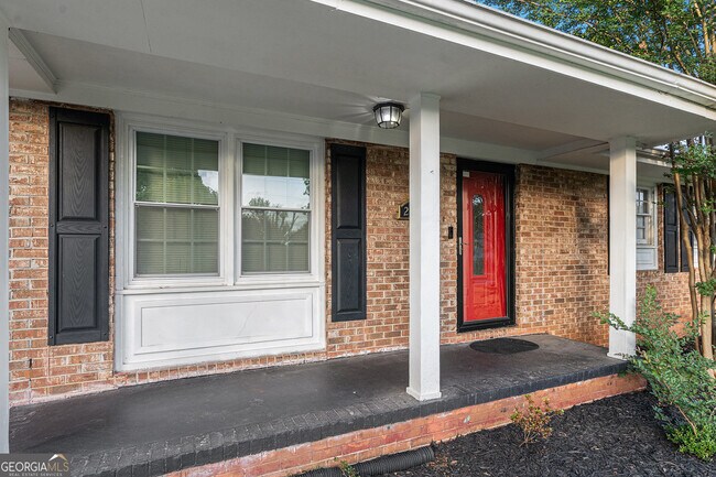 Building Photo - 2958 Holcomb Ct