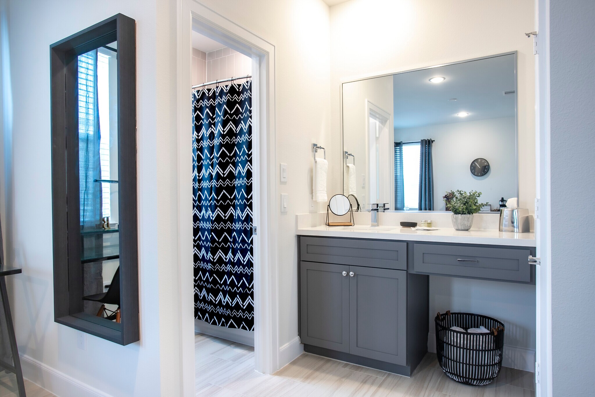 Walk in closet is to the right of the vanity. - 2713 Eado Edge Ct