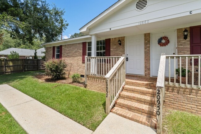 Building Photo - 20952 Liberty Ln