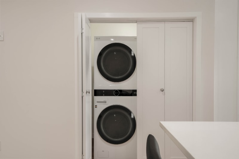 Building Photo - 2494 Loy Ln