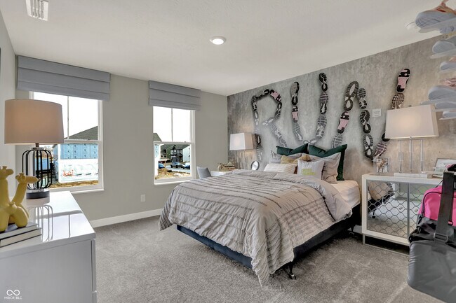 Building Photo - 16913 Sherwin Ct