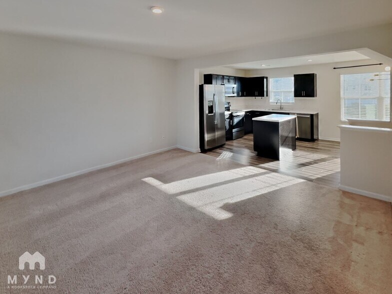 Building Photo - 2409 Fathom Wy