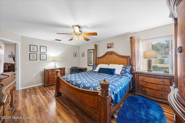 Building Photo - 1235 Pemberton Trail