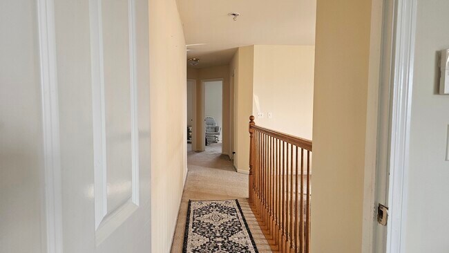 Building Photo - 1268 Bradley Cir