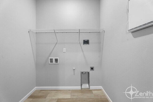 Building Photo - 16314 NE 20th St