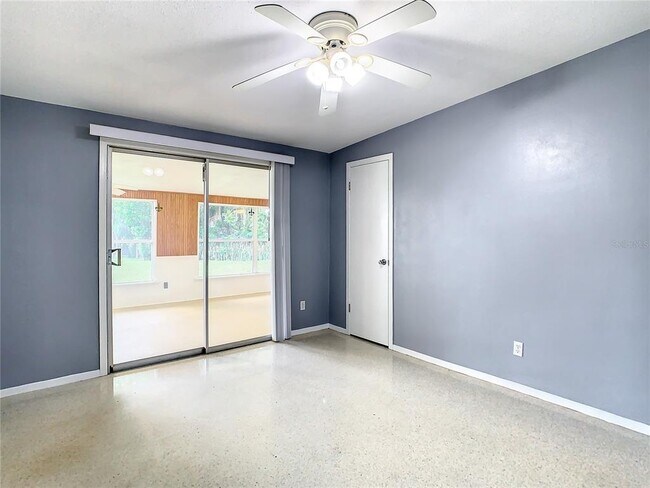 Building Photo - 9999 Lake Georgia Dr